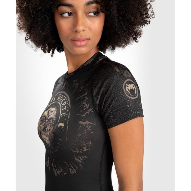 Rashguard feminino Venum de manga curta Santa Muerte preto / marrom